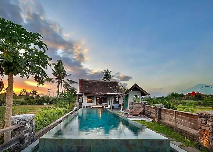 Castle By The Sea Hotel